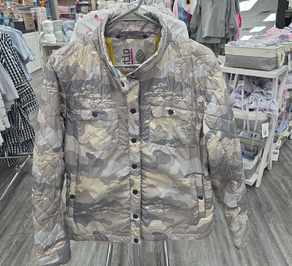 Women's STIO Camouflage Jacket (Shacket) - Picture 2 of 5